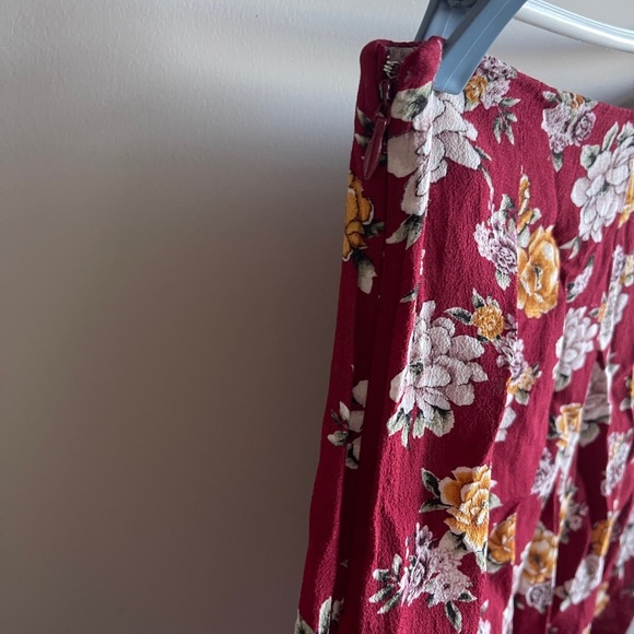 Forever 21 Floral mini Skirt XS - Picture 4 of 5